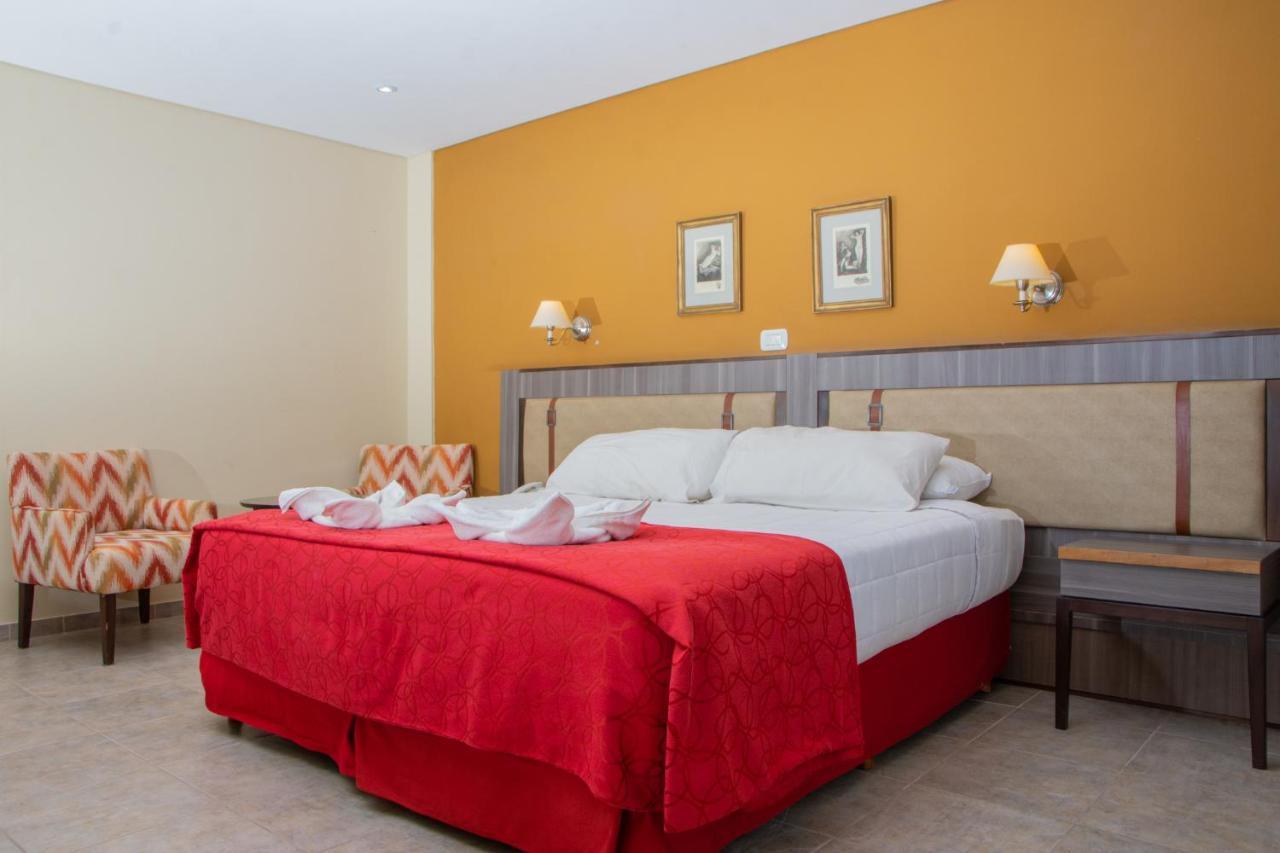 Hotel Las Dunas إل كالافاتي المظهر الخارجي الصورة